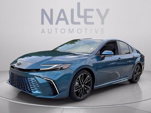 Ocean 2025 Toyota Camry LE