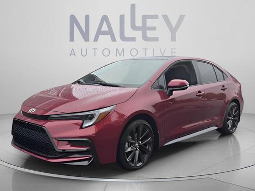 Ruby Flare Pearl/Midnight Black Metallic 2026 Toyota Corolla SE