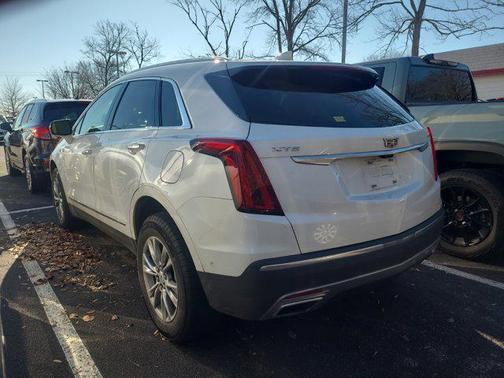 2022 Cadillac XT5 Premium Luxury