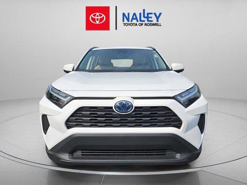 2024 Toyota RAV4 Hybrid SE