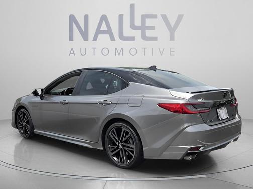 Heavy Metal/Midnight Black Metallic 2025 Toyota Camry XSE