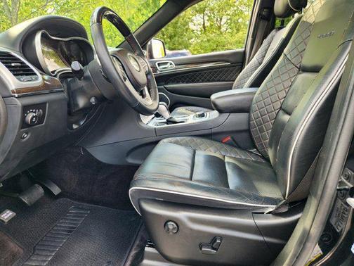2019 Jeep Grand Cherokee Summit