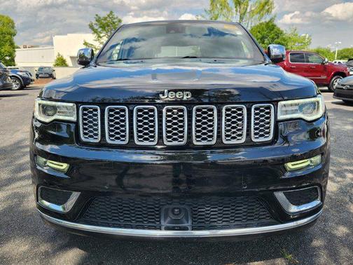 2019 Jeep Grand Cherokee Summit