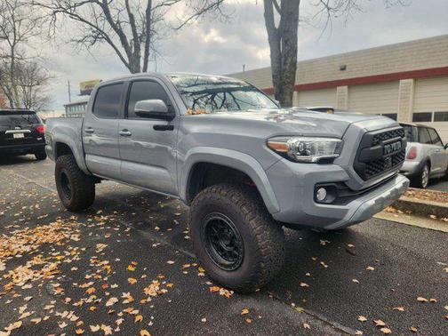 2021 Toyota Tacoma TRD Sport
