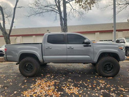 2021 Toyota Tacoma TRD Sport