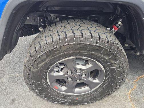 Hydro Blue Pearlcoat 2020 Jeep Gladiator Rubicon