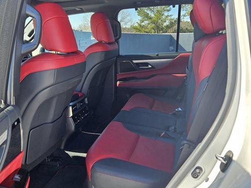 2024 Lexus LX 600 F SPORT