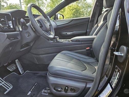 2024 Lexus NX 350 F SPORT Handling