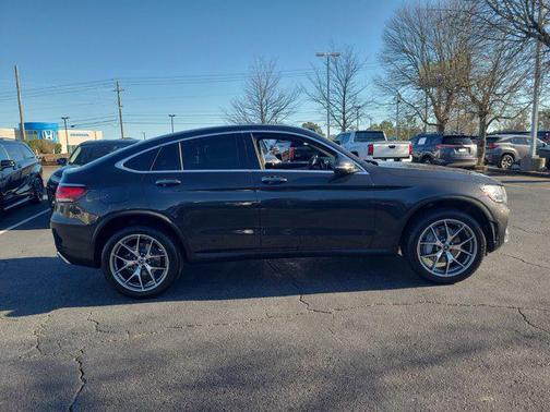 2021 Mercedes-Benz GLC 300 4MATIC Coupe