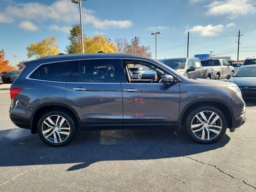 2018 Honda Pilot Touring