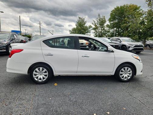 2018 Nissan Versa 1.6 SV