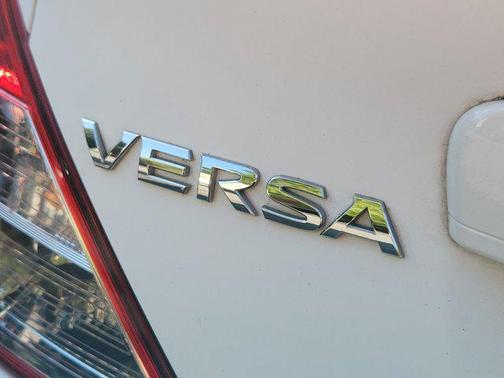 2018 Nissan Versa 1.6 SV