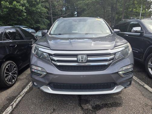 Modern Steel Metallic 2016 Honda Pilot Touring
