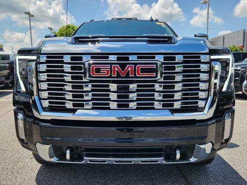 2024 GMC Sierra 2500 Denali