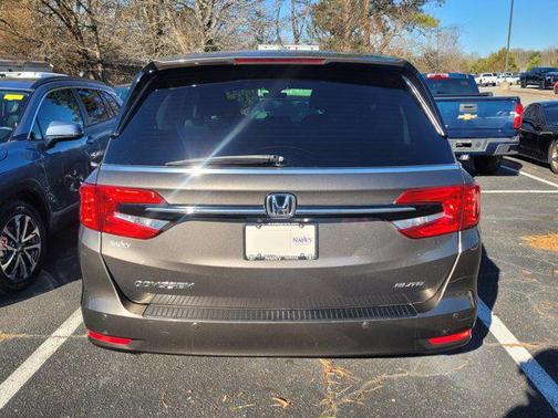 2021 Honda Odyssey Elite