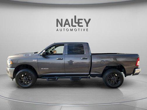 2022 RAM 2500 Tradesman Crew Cab 4x4 6'4' Box
