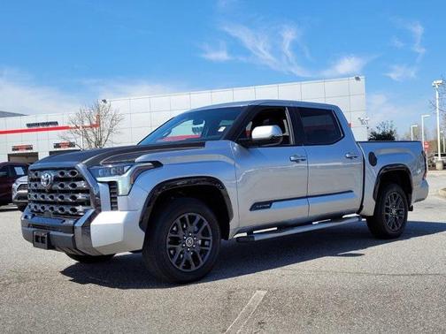 2022 Toyota Tundra Platinum