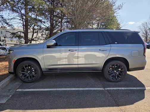 2023 Cadillac Escalade Sport