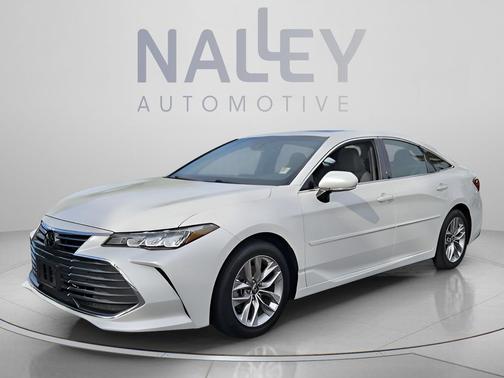 Wind Chill Pearl 2021 Toyota Avalon XLE