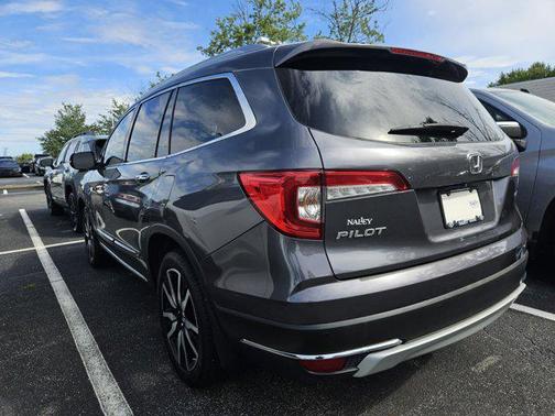 2019 Honda Pilot Touring 8-Passenger
