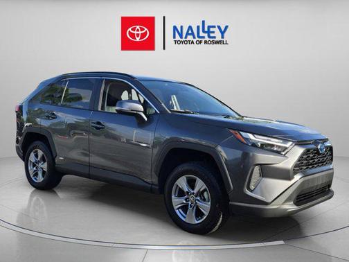 2022 Toyota RAV4 Hybrid XLE