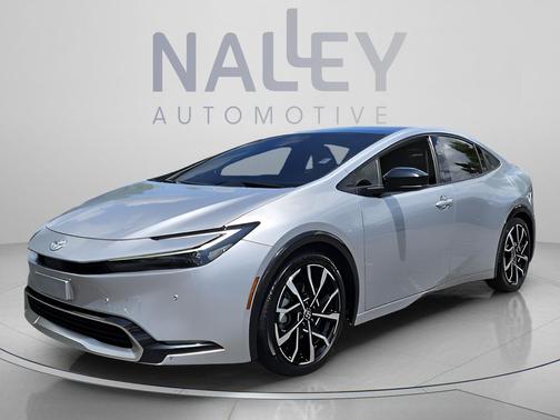 Cutting Edge 2023 Toyota Prius Prime SE