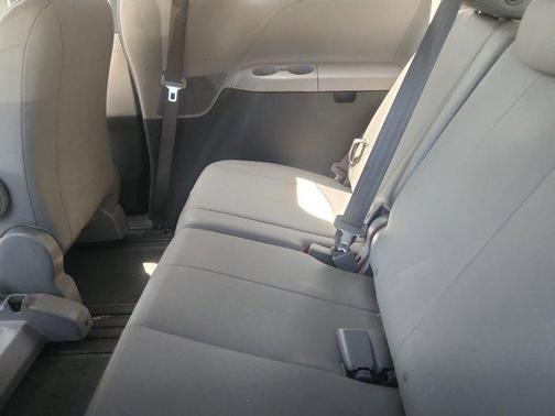 2018 Toyota Sienna XLE
