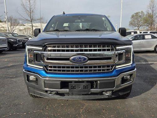 Velocity Blue Metallic 2019 Ford F-150 XLT