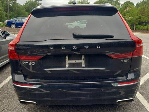 2021 Volvo XC60 T5 Inscription