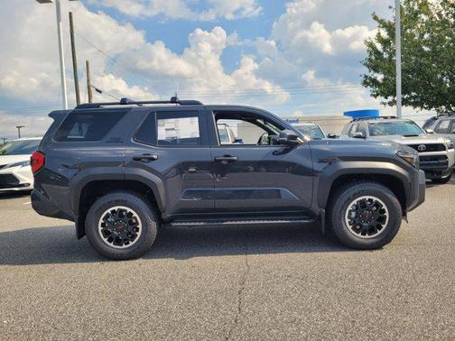 2025 Toyota 4Runner TRD Off Road
