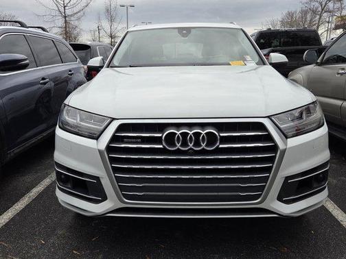 2018 Audi Q7 3.0T Premium Plus