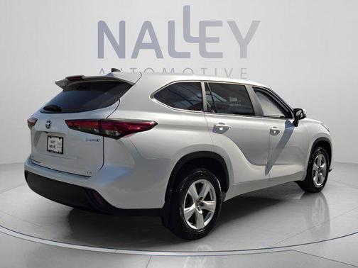 Wind Chill Pearl 2023 Toyota Highlander Hybrid LE