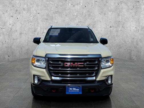 Desert Sand Metallic 2022 GMC Canyon AT4