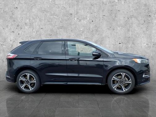 2023 Ford Edge ST