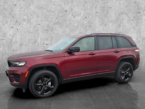 2023 Jeep Grand Cherokee LAREDO