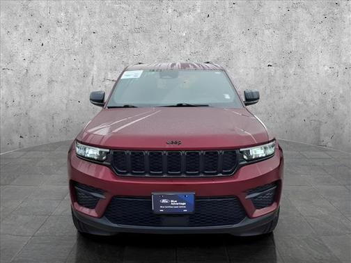 2023 Jeep Grand Cherokee LAREDO