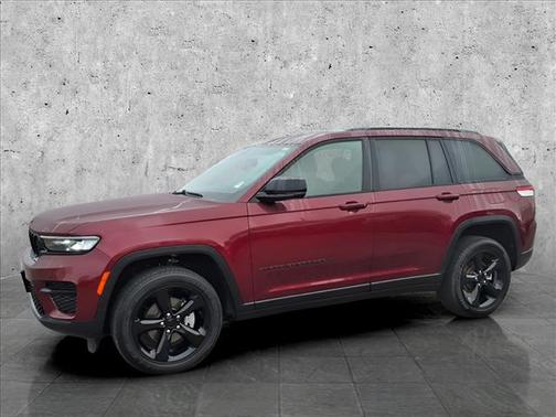 2023 Jeep Grand Cherokee LAREDO