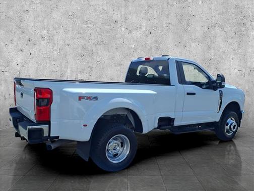 2023 Ford F-350 XLT DRW