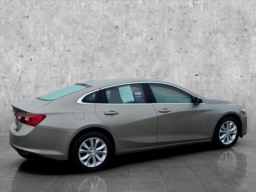 2024 Chevrolet Malibu LT W/1LT