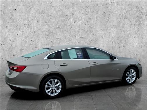 2024 Chevrolet Malibu LT W/1LT