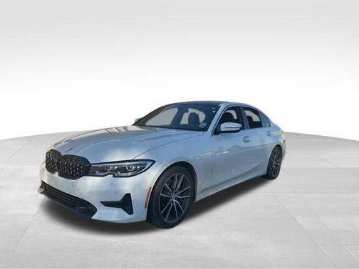 Alpine White 2019 BMW 330 330i