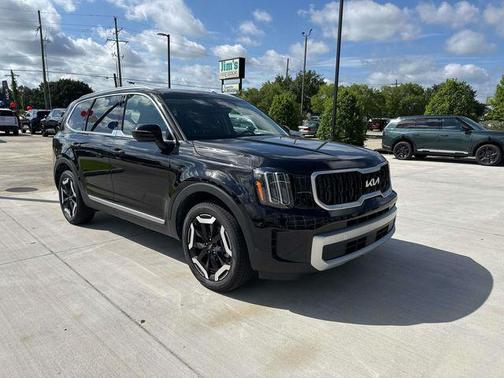 Ebony Black 2025 Kia Telluride EX