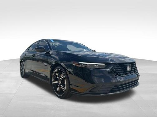 Crystal Black Pearl 2024 Honda Accord Hybrid Sport