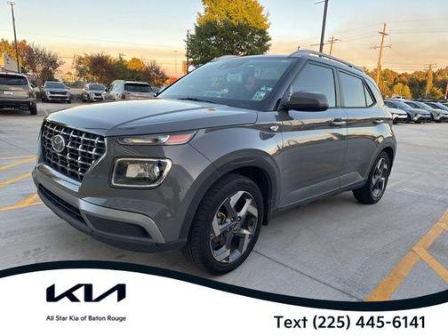 2022 Hyundai VENUE SEL