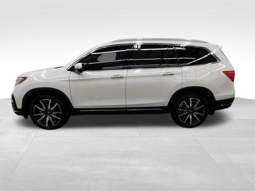 2019 Honda Pilot Touring 8-Passenger