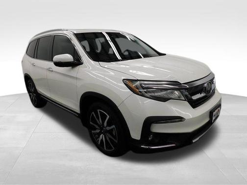 2019 Honda Pilot Touring 8-Passenger