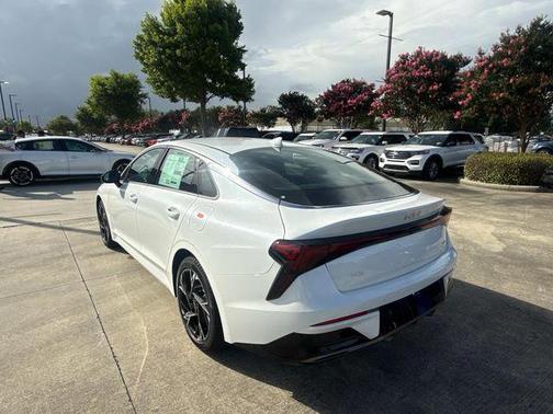 Snow White 2026 Kia K5 GT-Line FWD