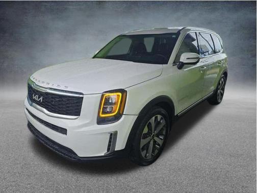 Glacial White Pearl 2022 Kia Telluride EX