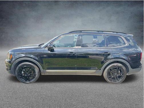 Ebony Black 2023 Kia Telluride EX X-Line