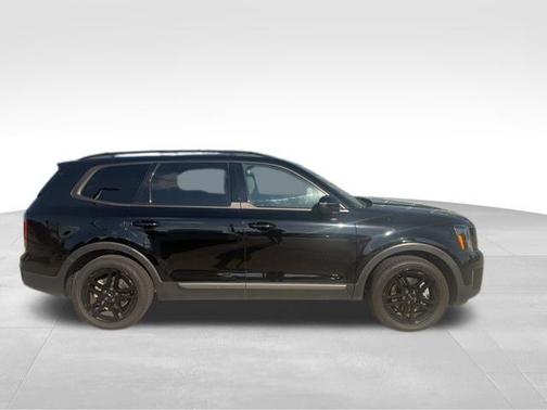 Ebony Black 2023 Kia Telluride EX X-Line
